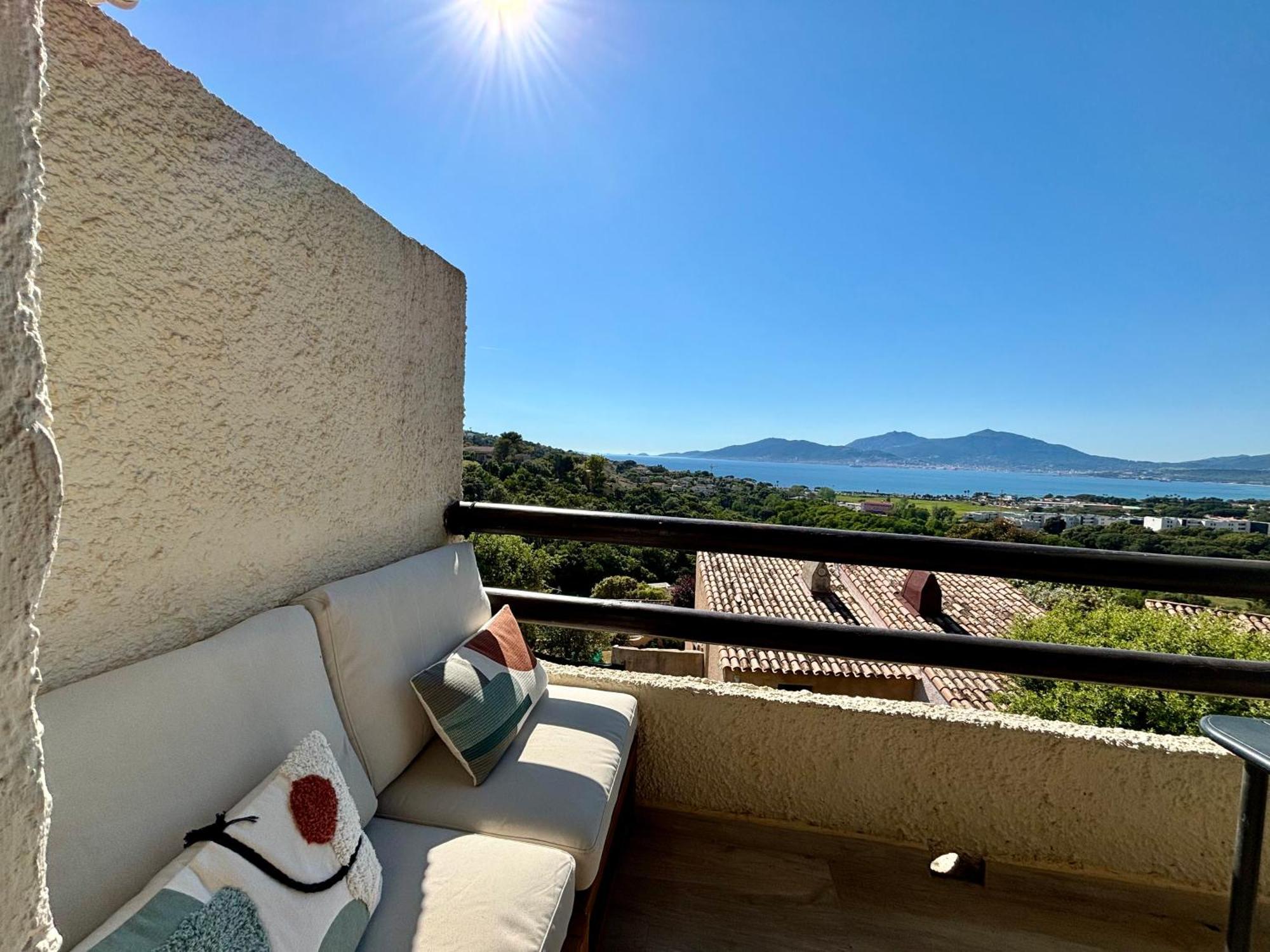 Vue A Porticcio Piscine Et Parking Apartment